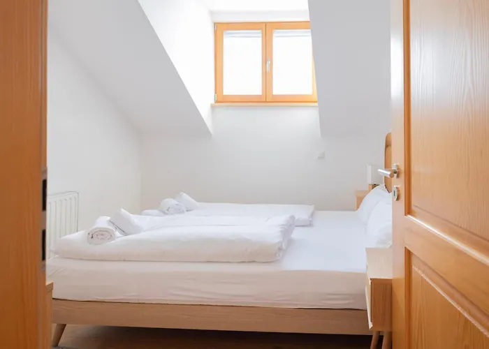 Ღliboria I Aidling Panorama Stilvolles Ferienhaus Mit Bergblick Riegsee