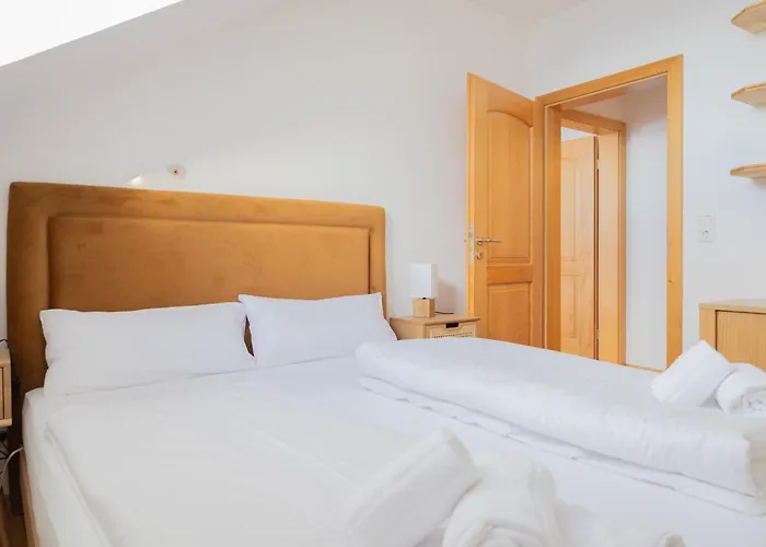 Ღliboria I Aidling Panorama Stilvolles Ferienhaus Mit Bergblick דירה Riegsee