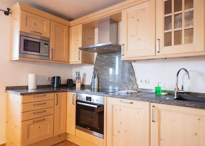 Ღliboria I Aidling Panorama Stilvolles Ferienhaus Mit Bergblick Riegsee